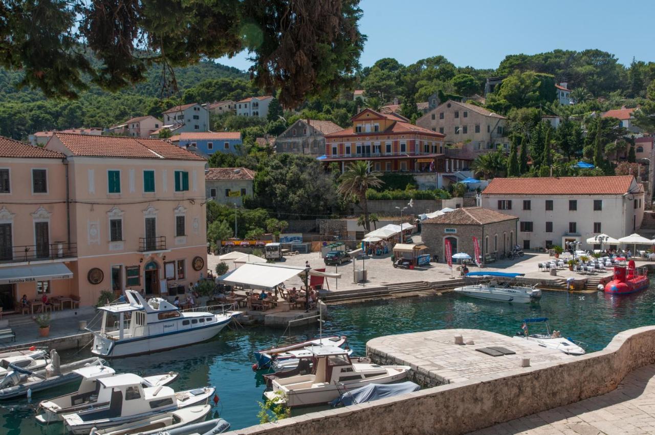 Veli Lošinj Villa Mozart المظهر الخارجي الصورة